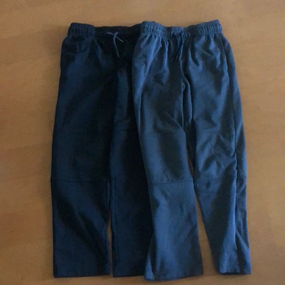 Youth size M (8/10) Cat & Jack activewear pants with reinforced knees